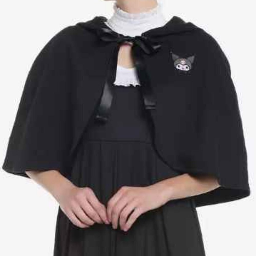NWT RETIRED Kuromi Figural Ears Girls Capelet - Picture 3 of 3